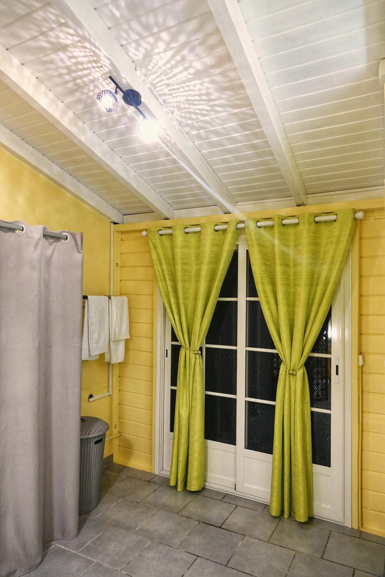 Les Gites Orchidees Bel'O Capesterre-Belle-Eau Room photo